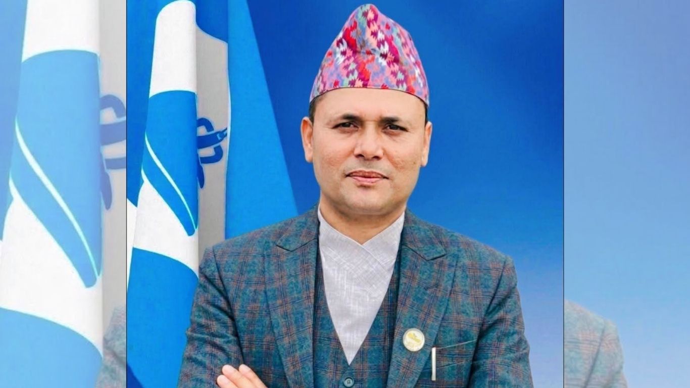 रौतहटमा रास्वपा सांसदलाई कालोमसी दलियो