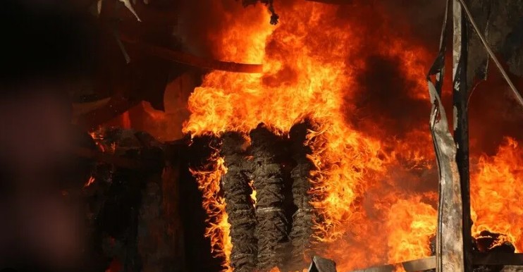 साउदीको सोफा उद्योगमा आगलागी १६ बंगलादेशीको मृत्यु